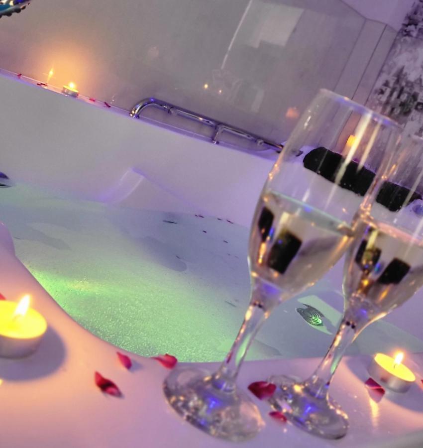Vip Apartment For Lovers In צ'יסינאו מראה חיצוני תמונה